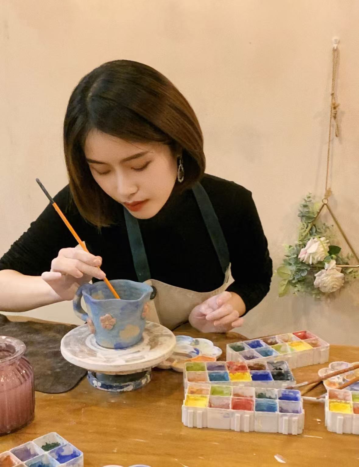 Glaze your class pieces