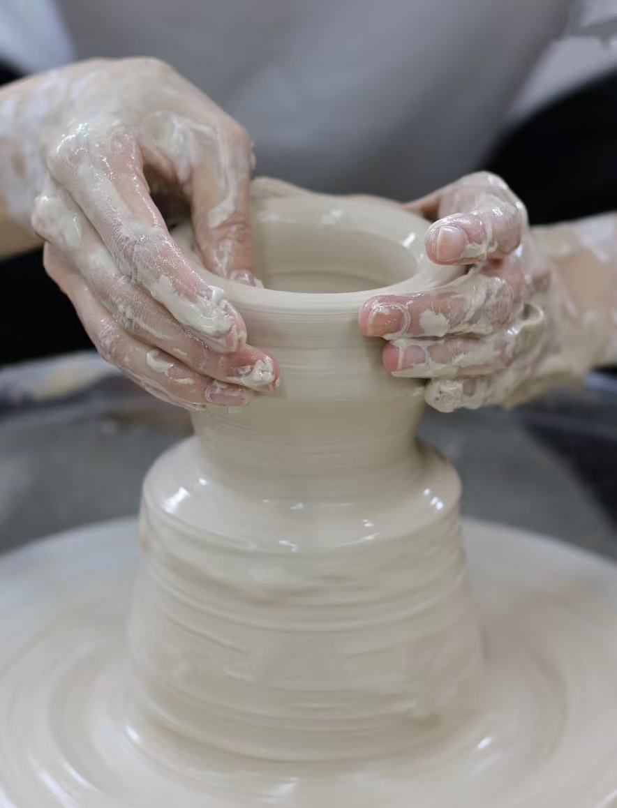 Pottery 2 Hours (wheel-building)陶芸ろくろ体験教室